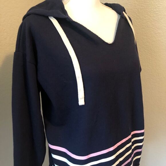 ⭐️3 for $10⭐️ Gap Pullover Striped Hoodie - Picture 2 of 5